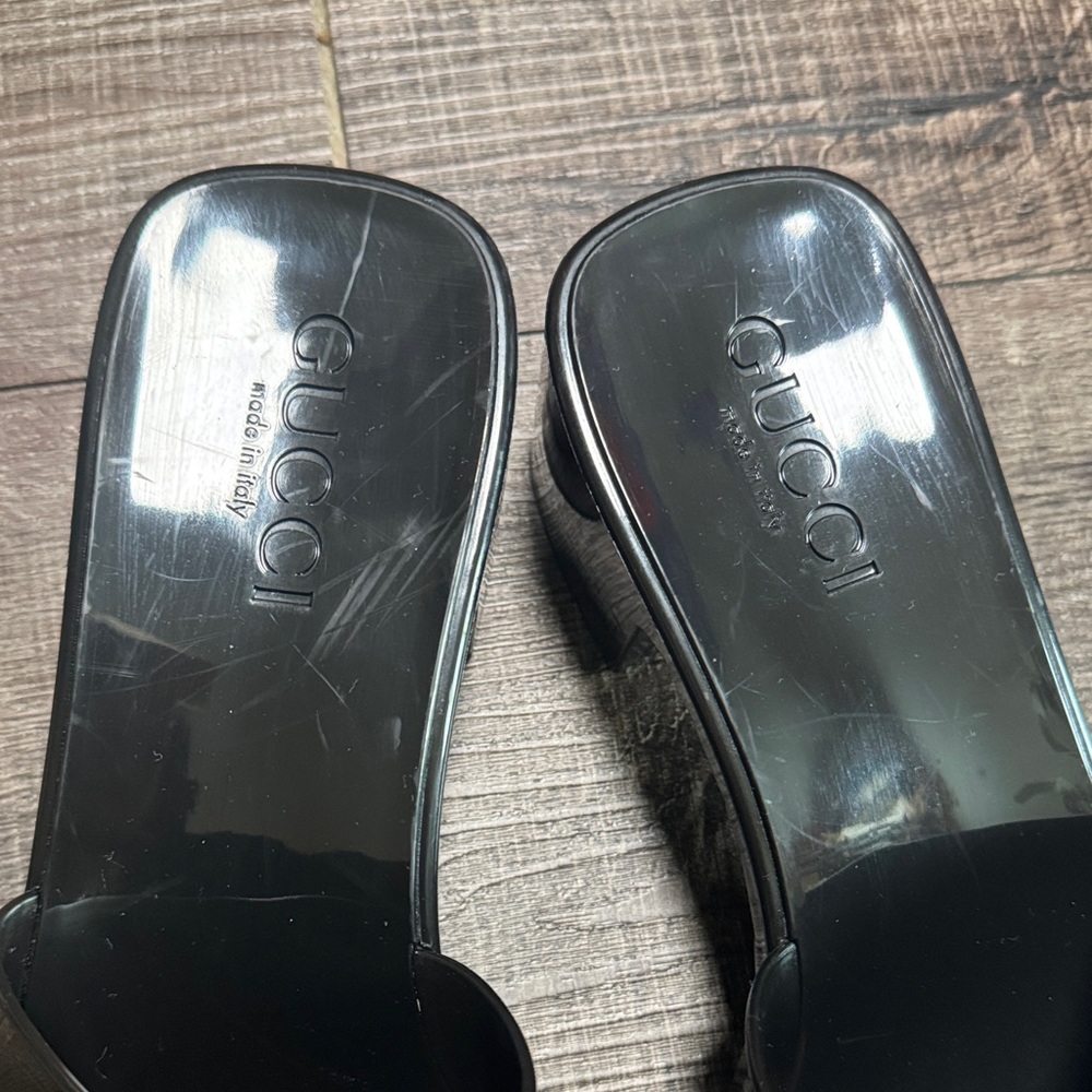 Gucci Glossy Black Women's Sandals - Picture 3 of 11